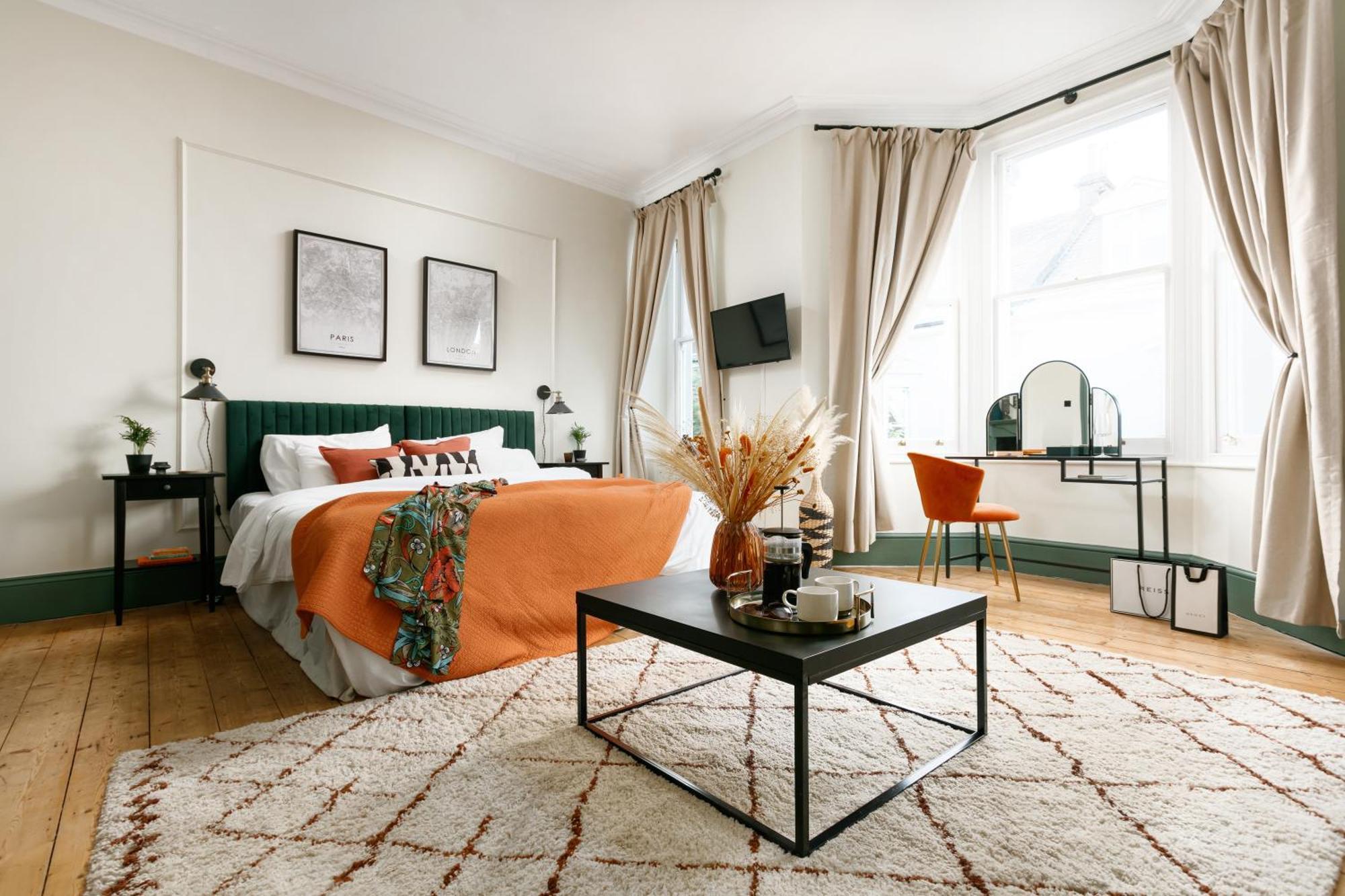 New Luxury For 2024 - Central Plymouth House - Sleeps 10 - Access To Plymouth Town - Close To The Barbican - Pets Welcome - Parking Available - By Luxe Living By Sophia Экстерьер фото